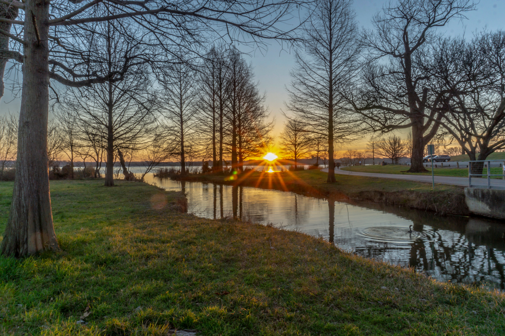 Morning,Time,By,Sunlight,At,White,Rock,Lake,,Dallas,,Texas